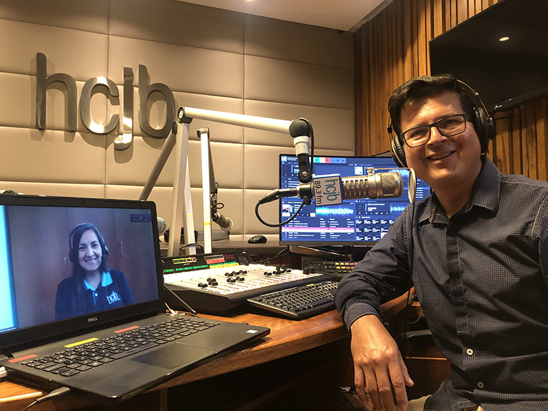 Radio HCJB is an independent Ecuadorian ministry broadcasting the Gospel throughout Ecuador, to the Spanish-speaking world online, and using social media platforms.