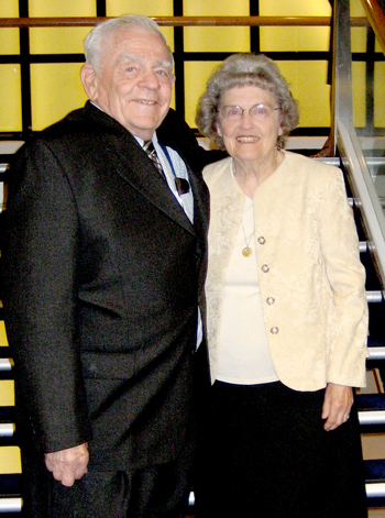 Dale Shuck05 couple lr
