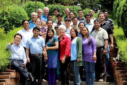 GVLI 12 group shot lr