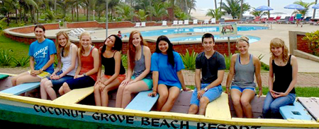 Ghana 2013 nine interns3 boat lr