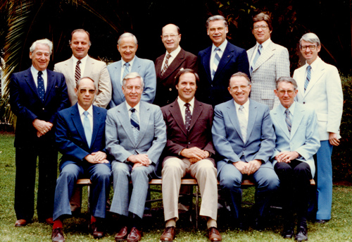 Gordon Kauffman04 board lr