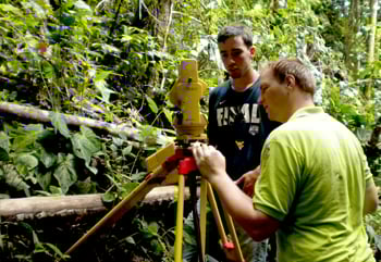 Interns 2012 water projects Wim lr