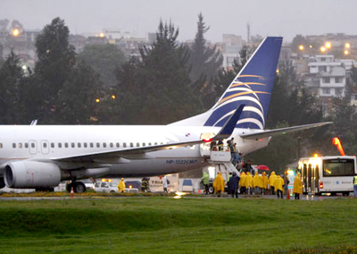 Quito airport14 copa2 evacuating lr
