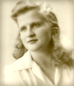 Wanda Anderson lr