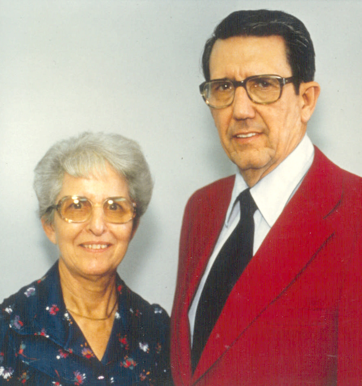 Hardy and Lois Hayes while serving at KVMV in South Texas.