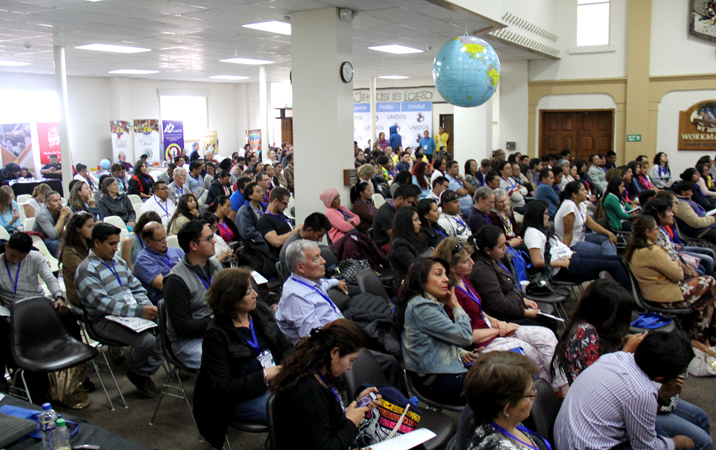 Some 300 participants from across Latin America crowd into Reach Beyond's Larson Center for the congress.