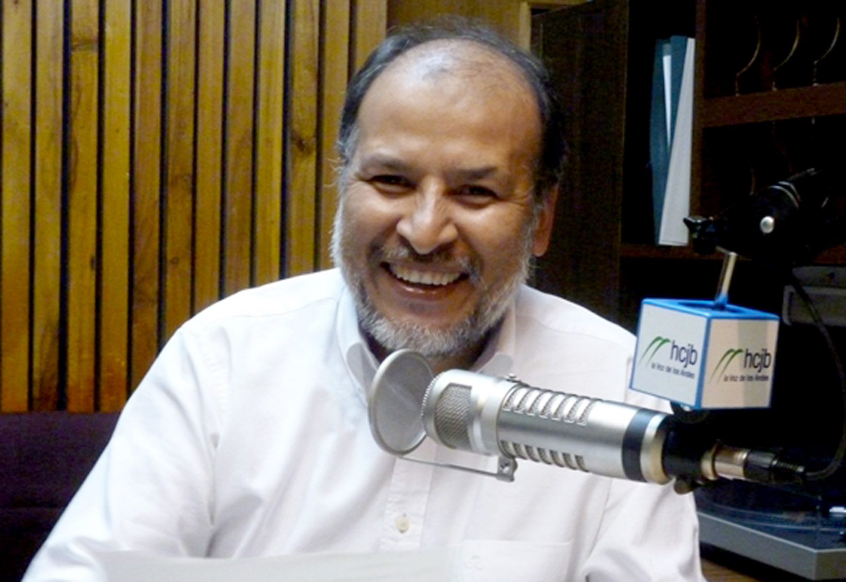 Veteran Ecuadorian newsman Edwin Chamorro at Radio Station HCJB.